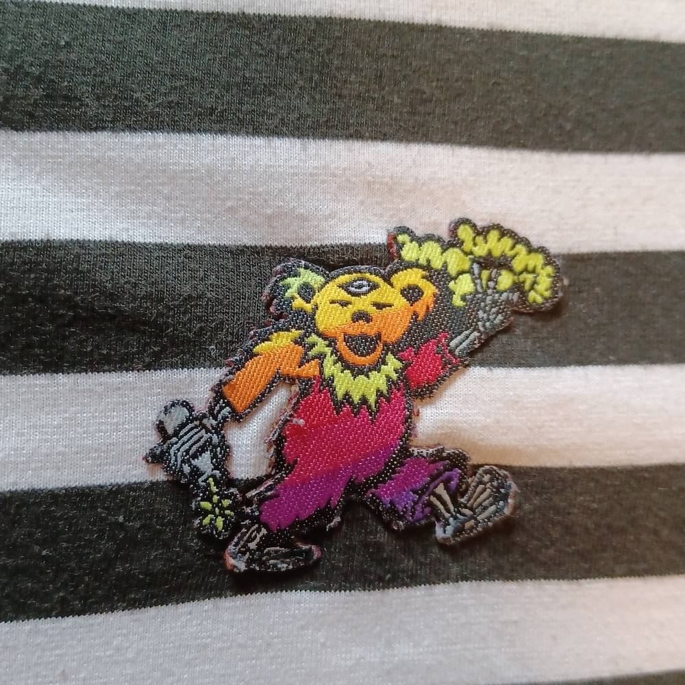 Flatbush Zombies The Glorious Dead Striped Dancing Bear T-Shirt Adult Size XL